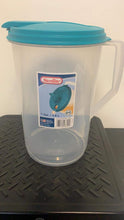 Load image into Gallery viewer, Sterilite One-Gallon Round Pitcher, Clear Base with Blue-Atoll (Teal) Lid
